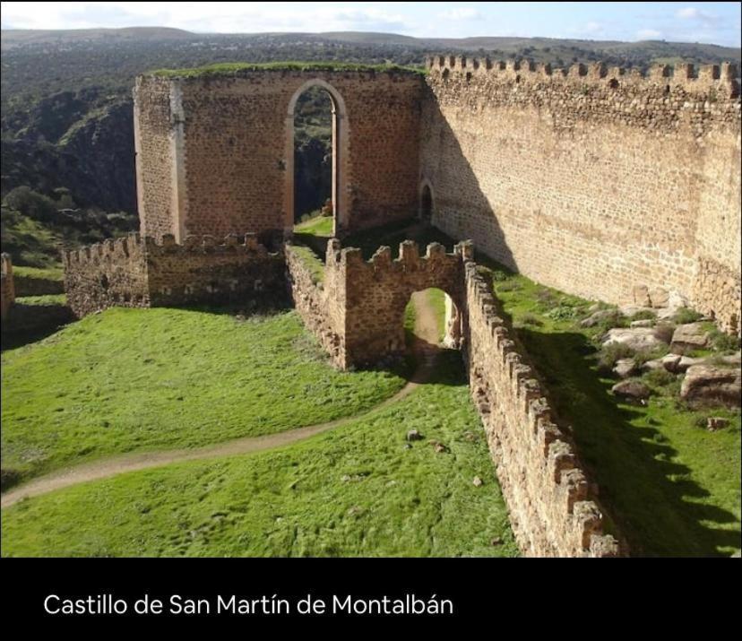 Polan Casa Rosales Toledo A 10 Minutos De Puy Du Fou 빌라 외부 사진